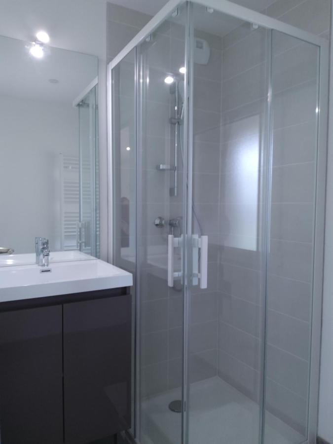 Apartmán Meuble Avec Cour Sotteville-lès-Rouen Exteriér fotografie