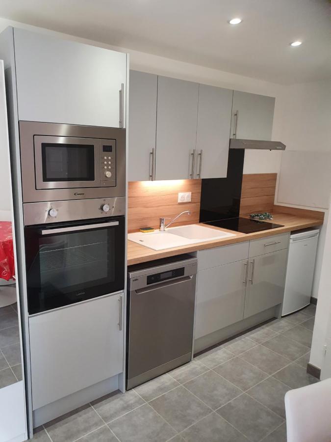 Apartmán Meuble Avec Cour Sotteville-lès-Rouen Exteriér fotografie