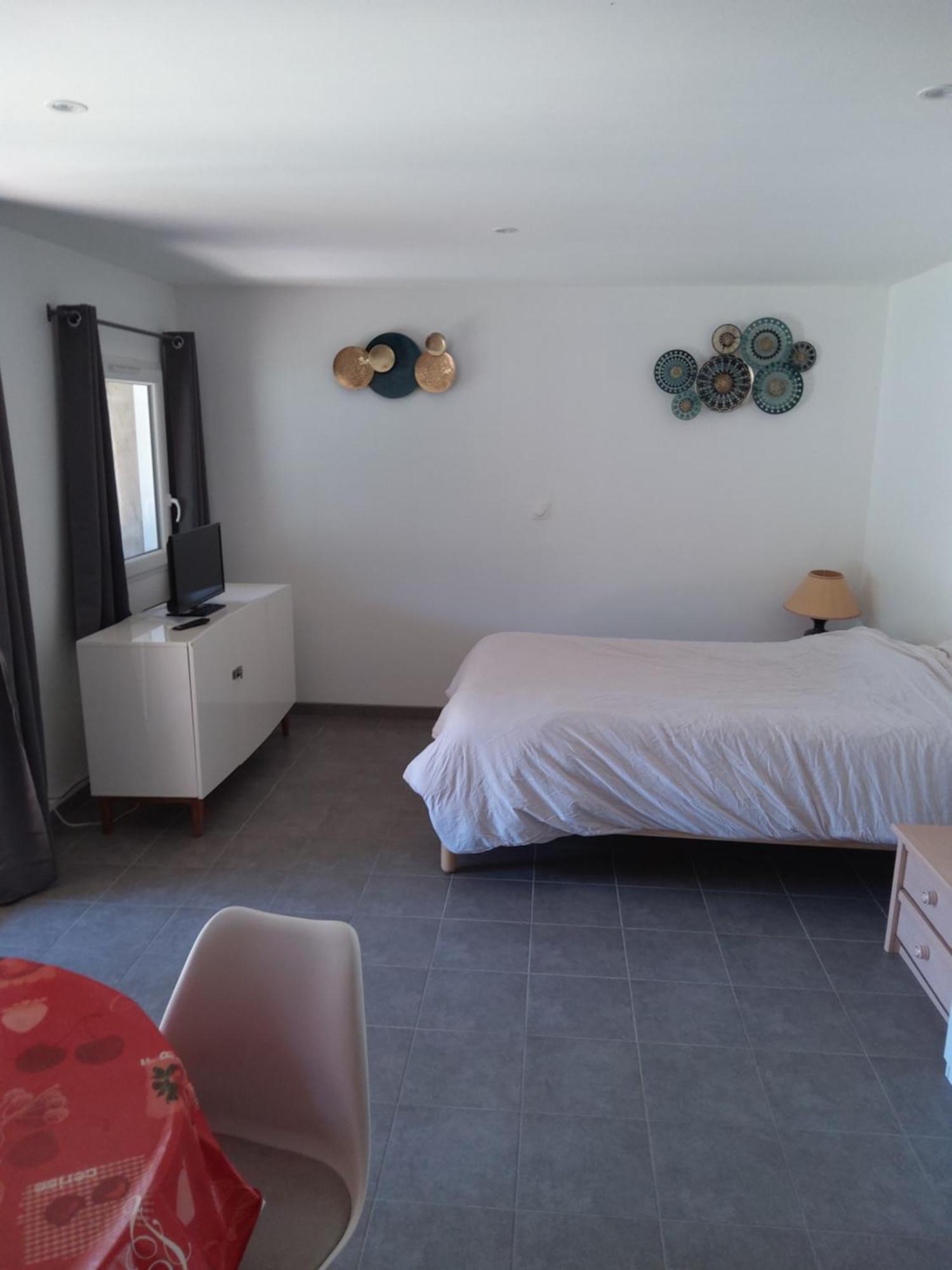 Apartmán Meuble Avec Cour Sotteville-lès-Rouen Exteriér fotografie